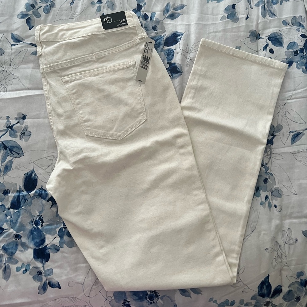 NWT New Directions Straight Leg Pants